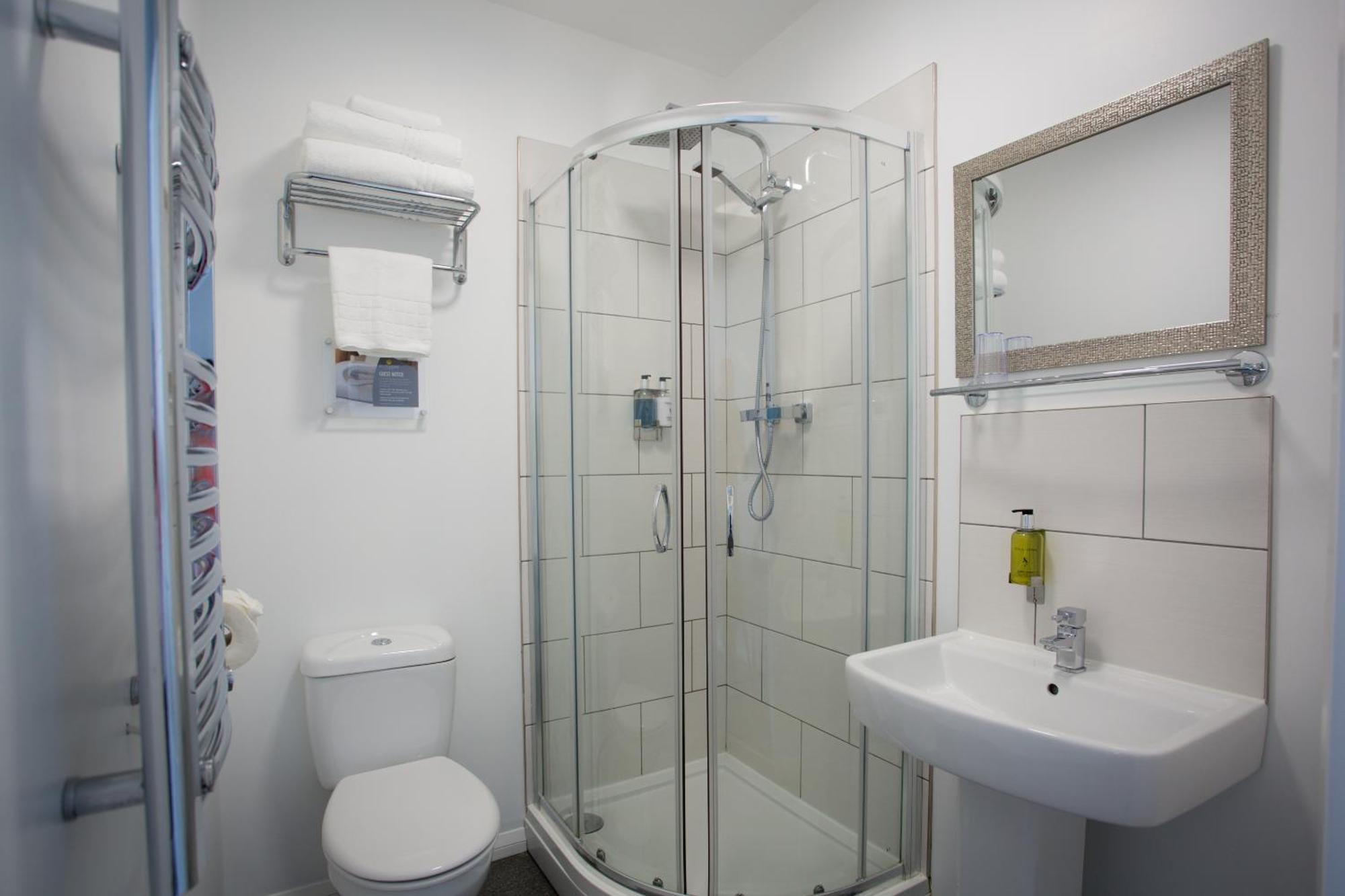 Allseasons Hotel Лоустофт Экстерьер фото